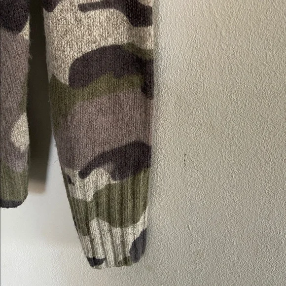 360 Cashmere Emerie camo sweater